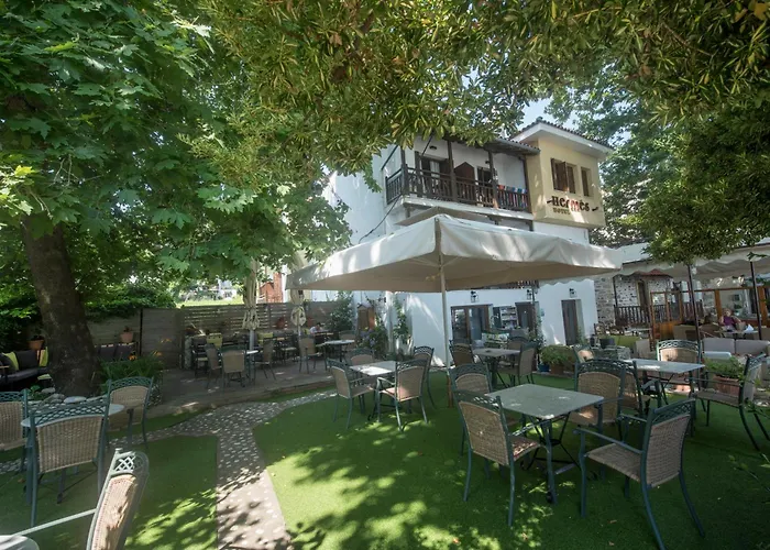 Hermes מלון דירות חורפטו